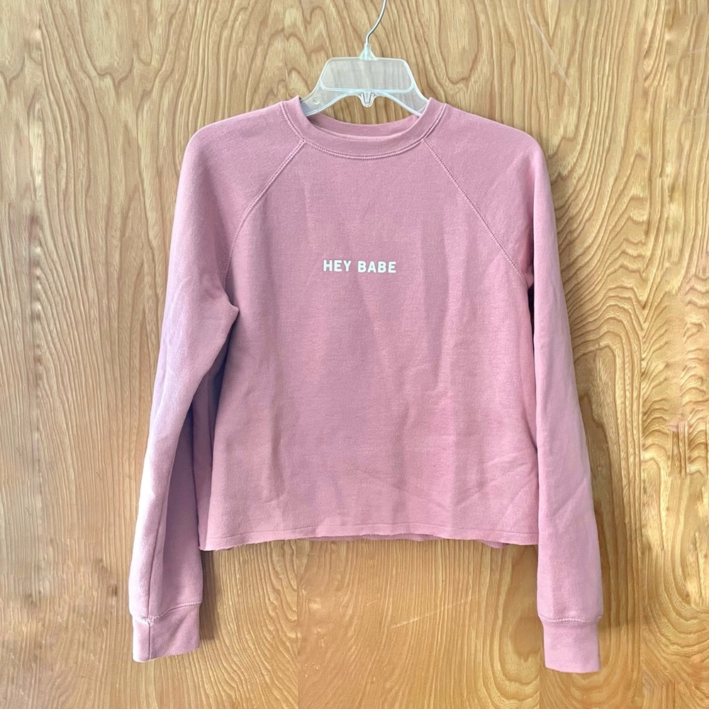 Brunette the Label Hey Babe cropped sweatshirt, pink, size XS